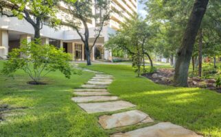 006-202506030LawnsofDallas-min