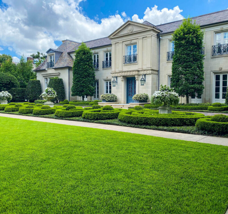 Residential Landscaping in Dallas–Fort Worth: Transforming Your Outdoor Space